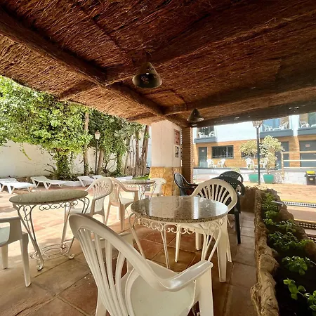 Albero Pensjonat Torremolinos